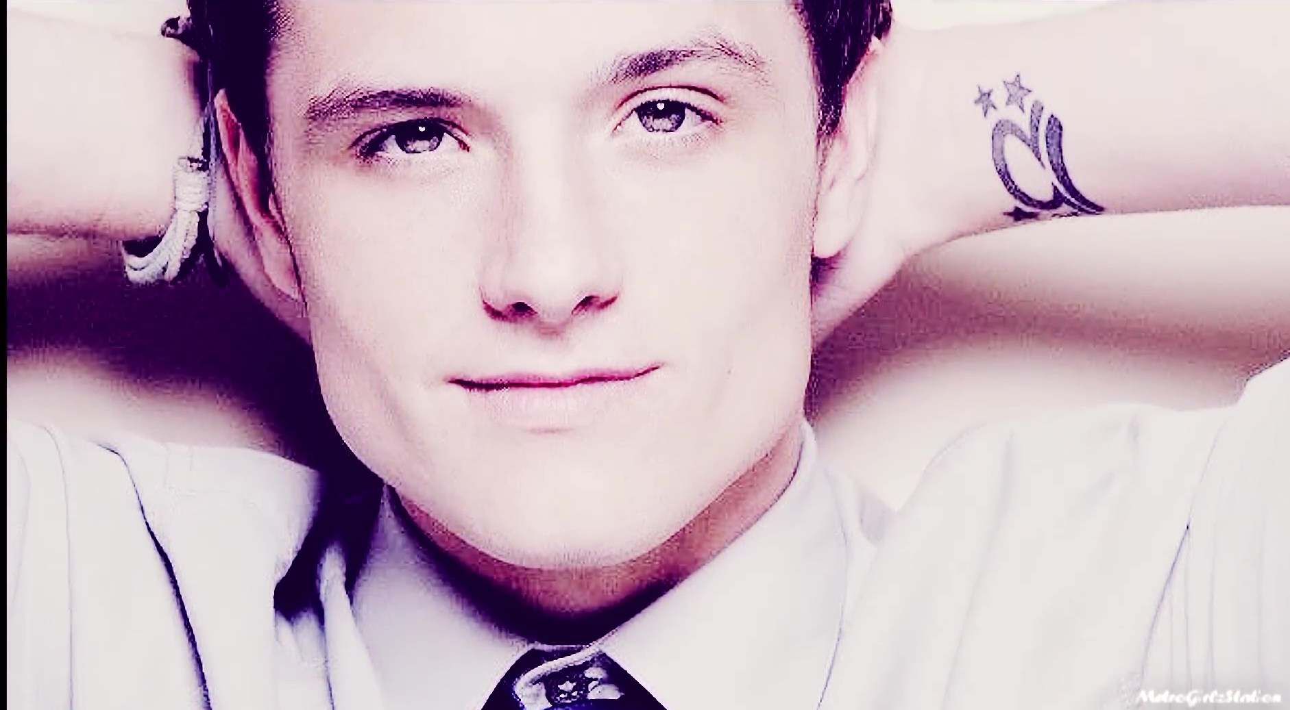 No one can escape the Josh Hutcherson ‘Whistle’ edit